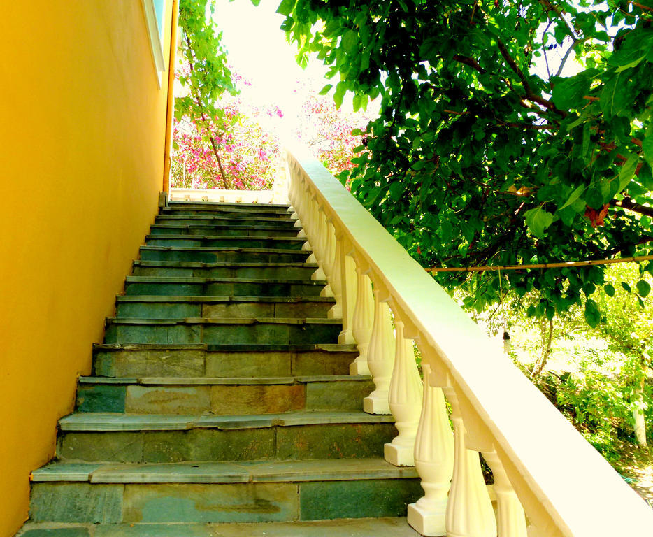 Villa Vania Gardenos Vitaládes Exterior photo